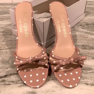 Gorgeous & Timeless all Leather Kate Spade light fawn- sandals 1.25” heel
